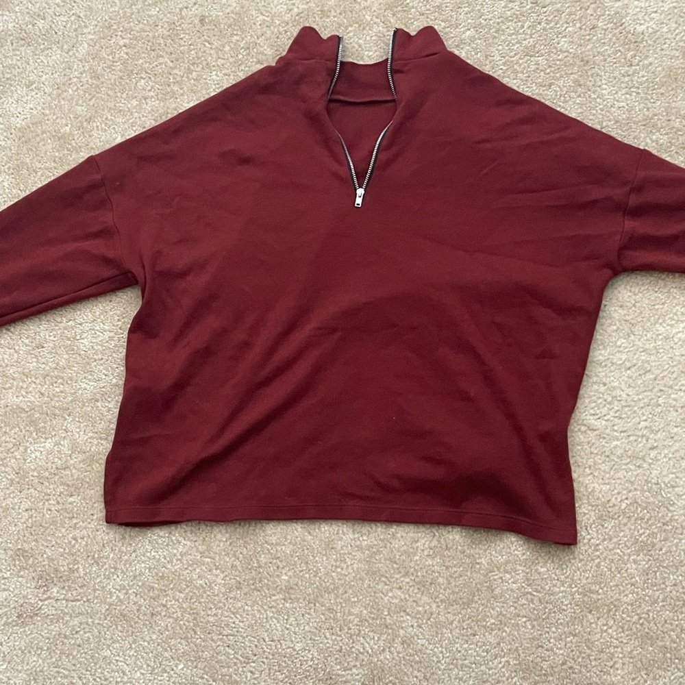 Forever 21 red long sleeve top with zipper